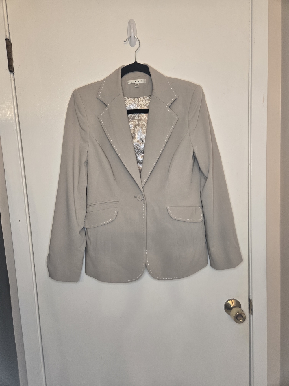 CAbi Light Gray Single-Button Women's Blazer